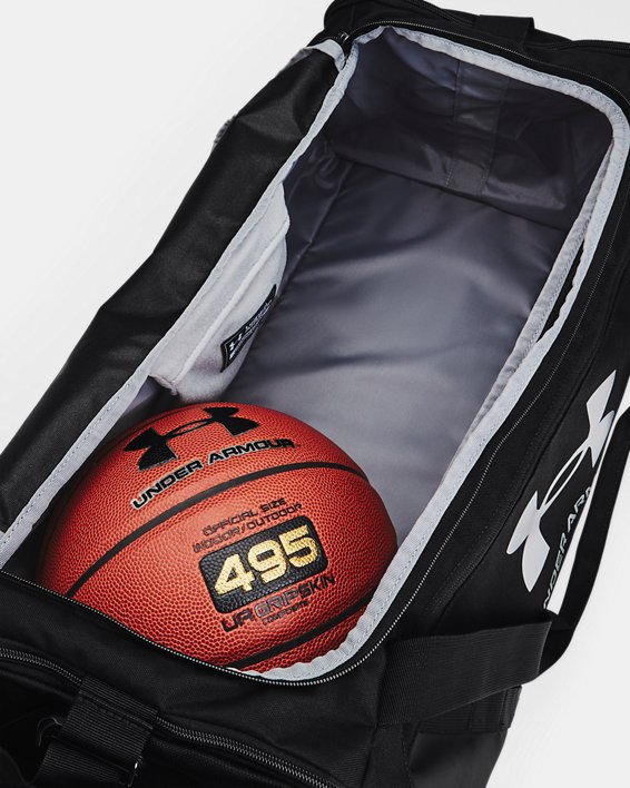 UA Undeniable 5.0 Medium Duffle Bag in Black image number 3